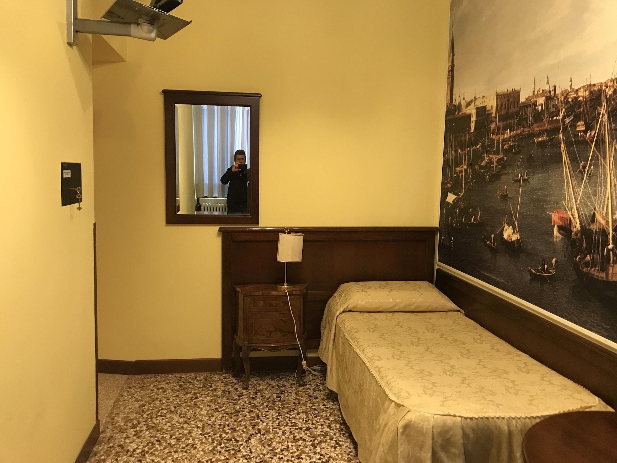 Ca' Centopietre Венеция Екстериор снимка