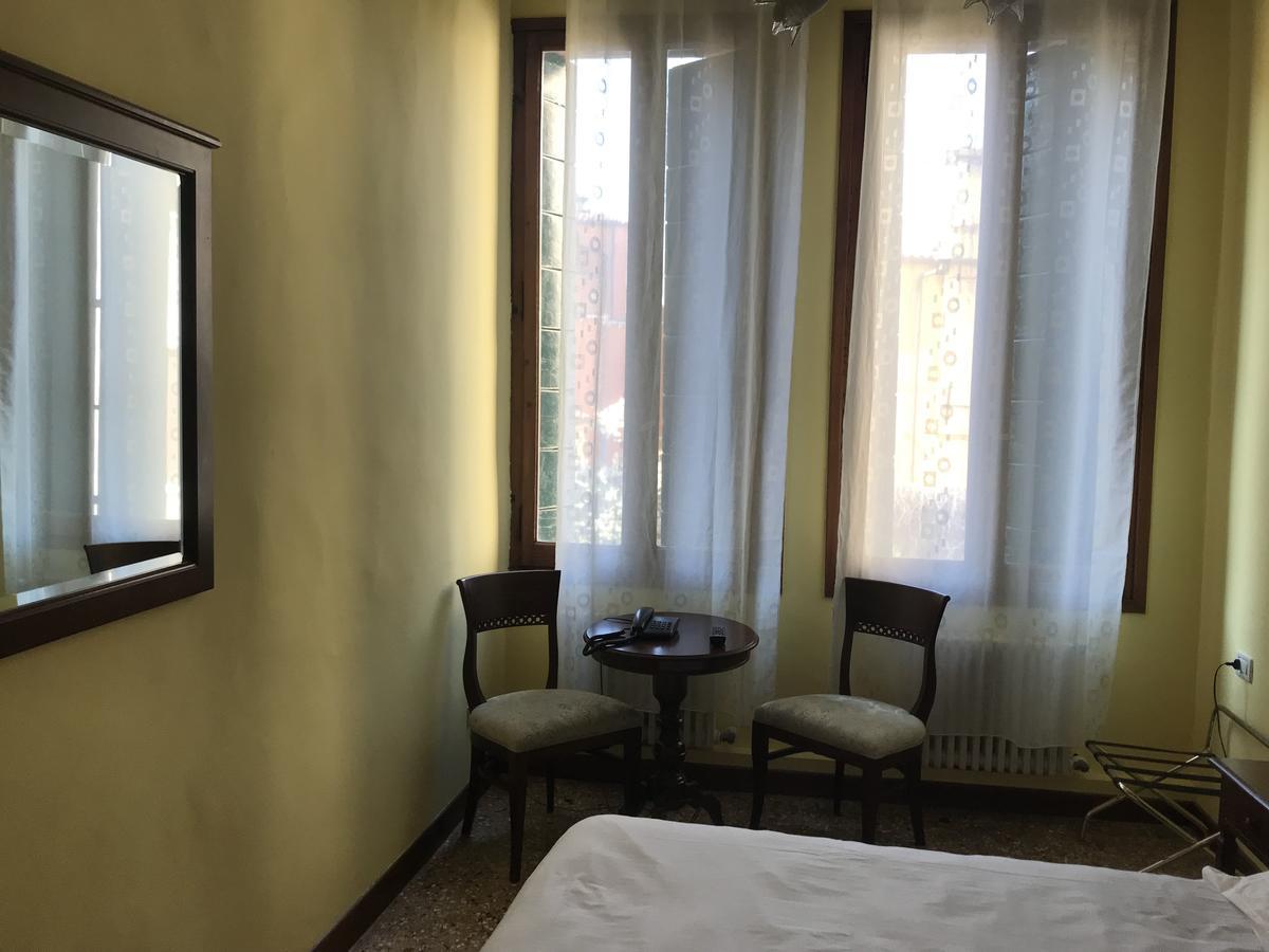 Ca' Centopietre Венеция Екстериор снимка